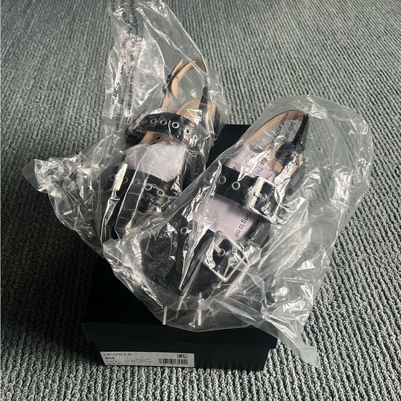 Nearly-new Liverpool Los Angeles Villa double buckle flat, 8, black - Picture 3 of 10